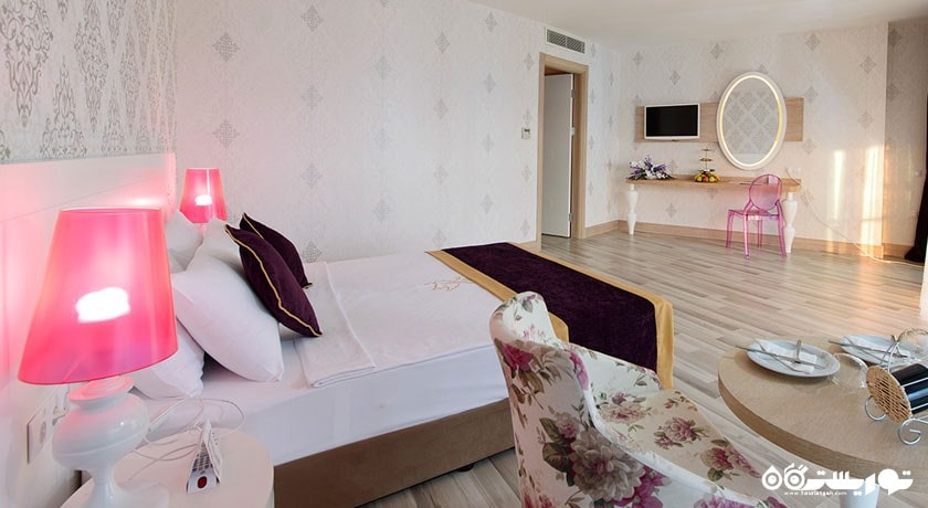 اتاق فمیلی هتل ری مار	